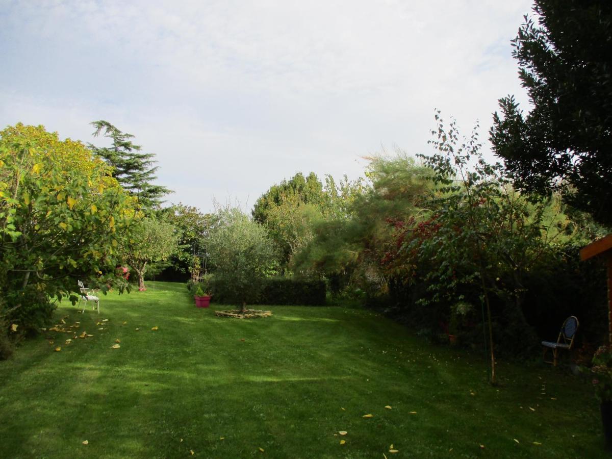 مبيت وإفطار Tailleville Le Jardin De Camille المظهر الخارجي الصورة